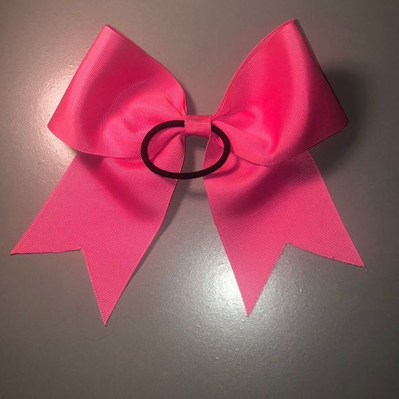 Pink Bow - Picture 2 of 2